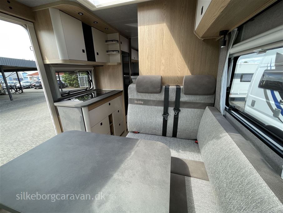 Hobby Ontour C 680 GE aut.
